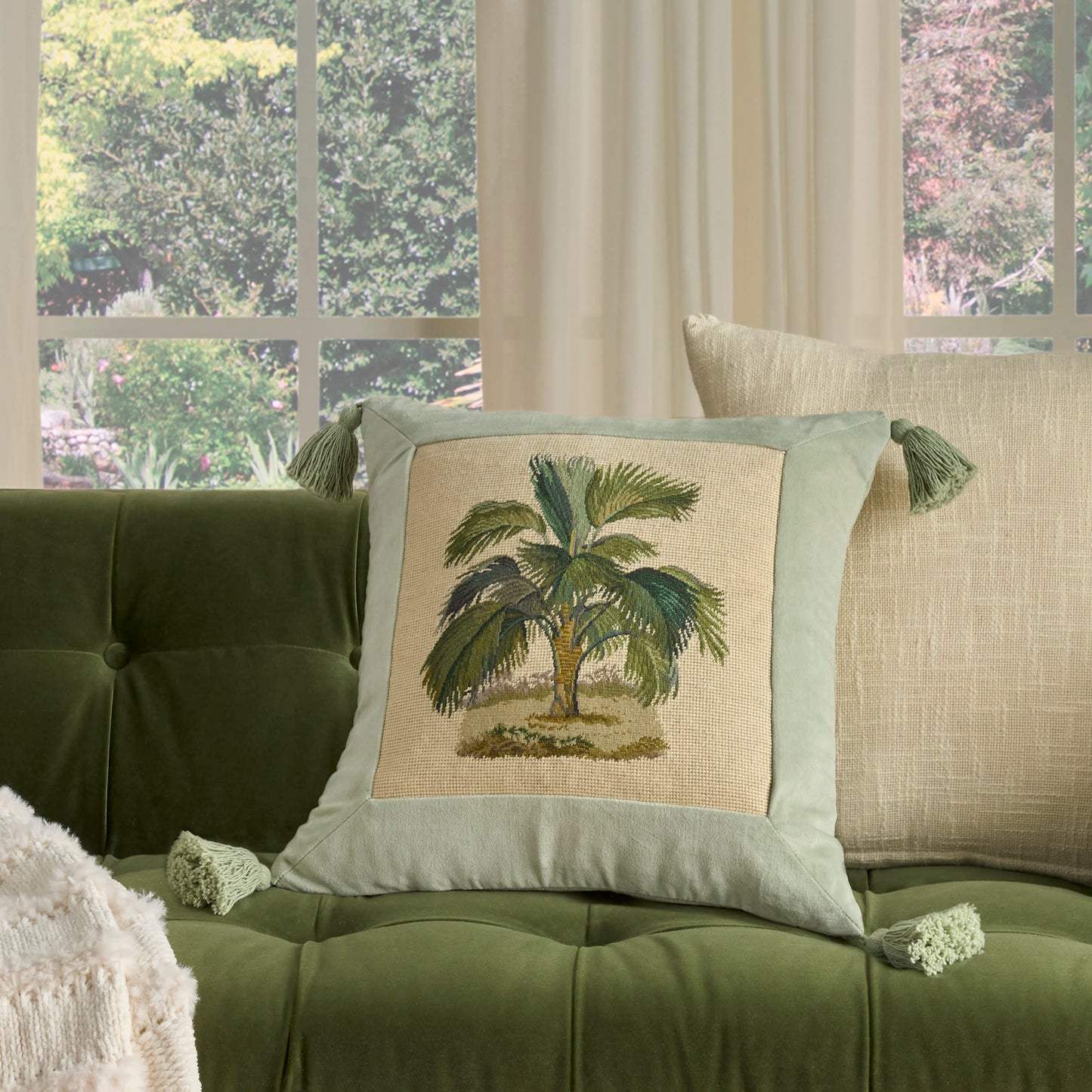 NOURISON HOME 19" x 19" Mina Victory Vintage Ivory - 798019092139