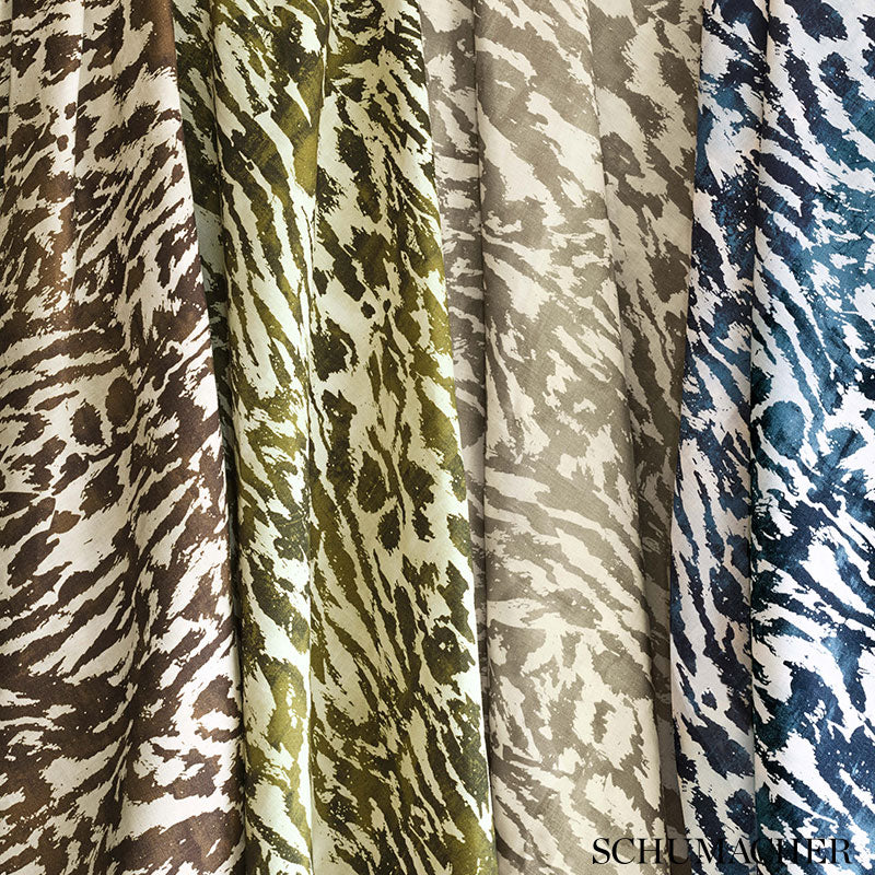 SCHUMACHER CELERIE KEMBLE FELINE PRINTS PRINTS ALIZARIN - 175996