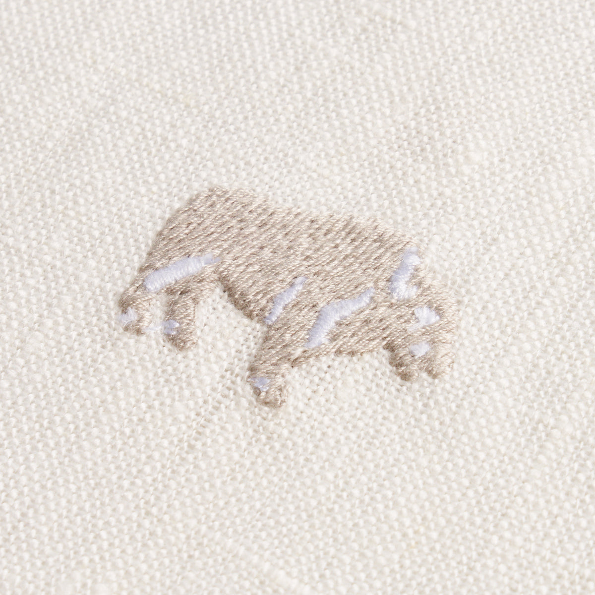 SCHUMACHER MARIE-CHANTAL Buffalo Embroidered Linen EMBROIDERIES,HIGH PERFORMANCE EMBROIDERIES,HIGH PERFORMANCE IVORY - 180451