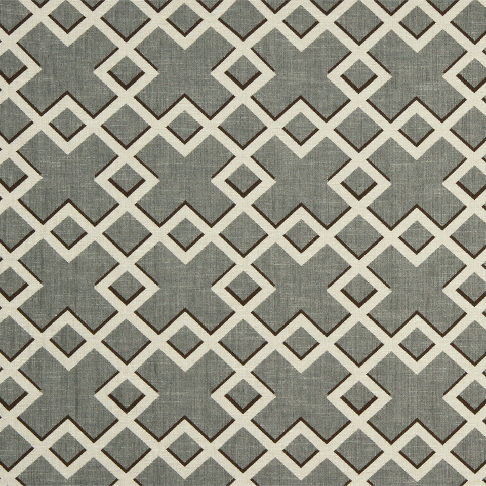 Toffee and cream geometric lattice pattern with interlocking X and diamond shapes; multipurpose fabric or wallpaper.