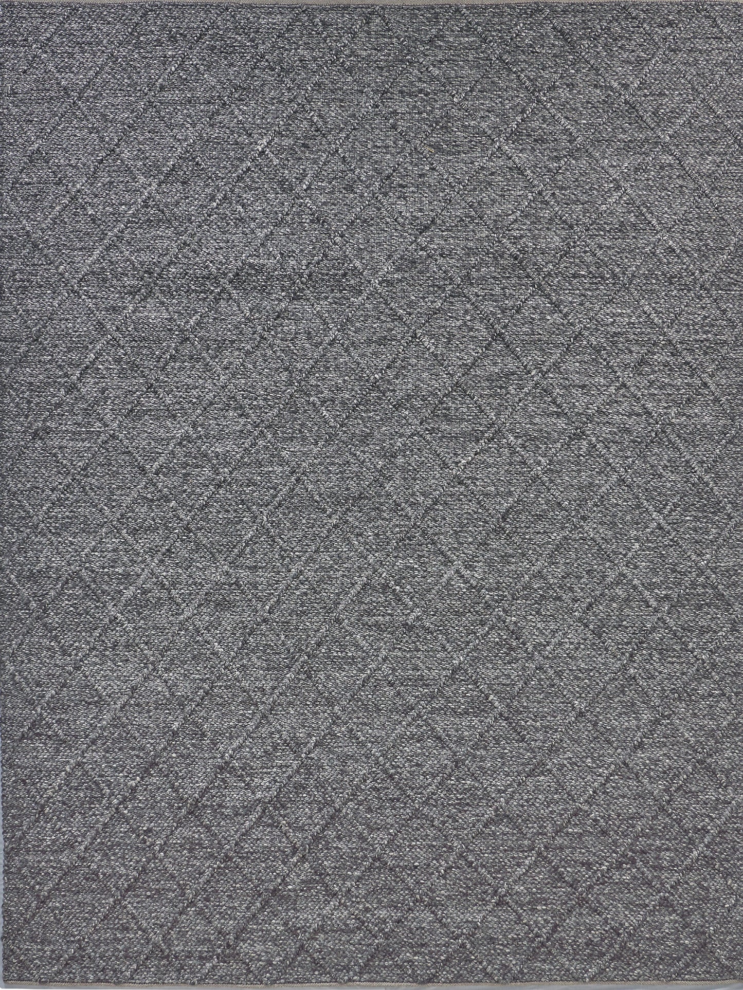 Gray heather rug with a subtle diamond lattice pattern; indoor hand-woven.