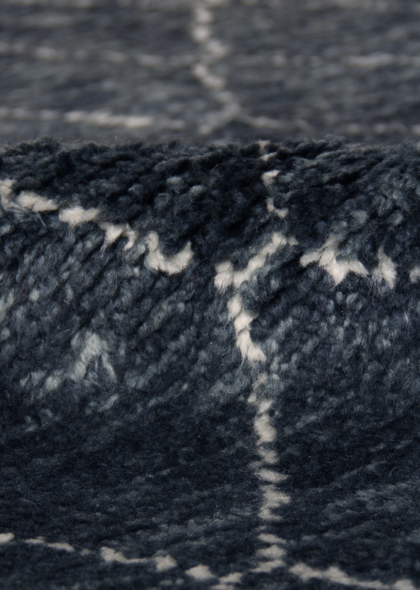 EXQUISITE RUGS OUTLET Moroccan Indoor Hand Knotted - 2251-8'X10'