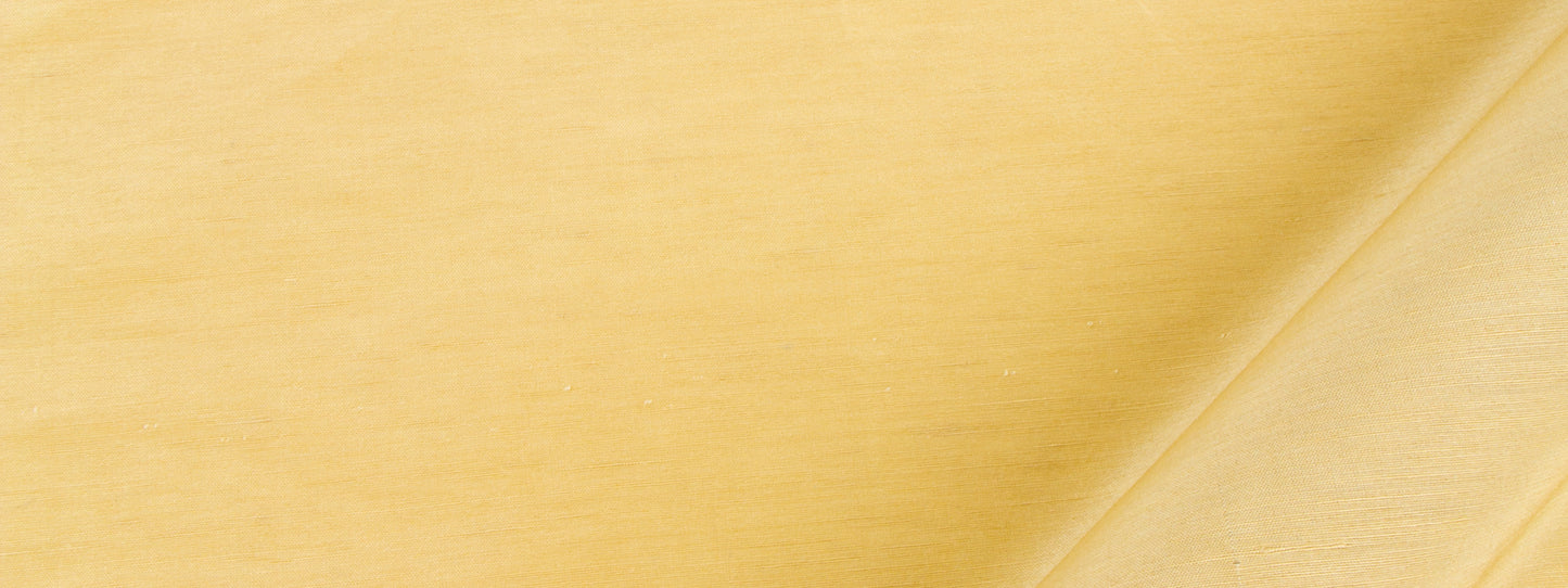 Beacon Hill Garlyn Solid | Honey Drapery - 230694