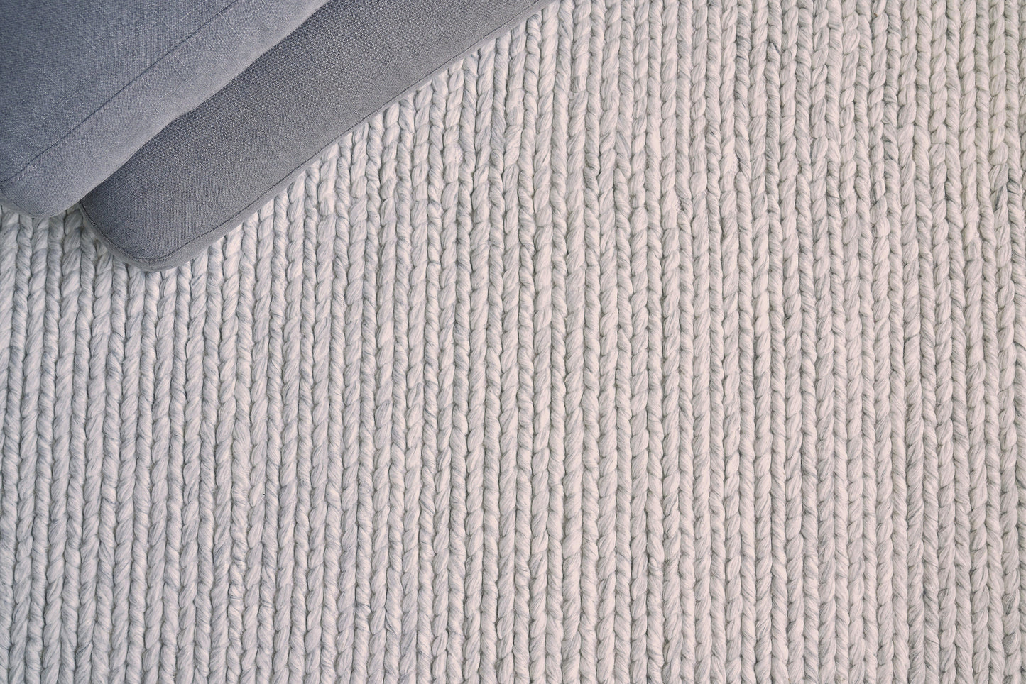 EXQUISITE RUGS OUTLET Arlow Indoor Hand Woven - 2308-2'X3'