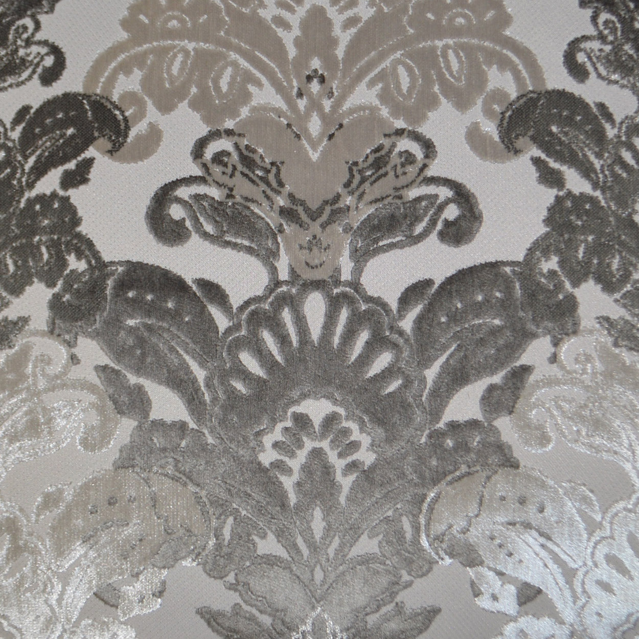 D.V. KAP HOME 24" x 24" Schubert Pillow - Platinum Glam, Traditional - 2522-P-2424