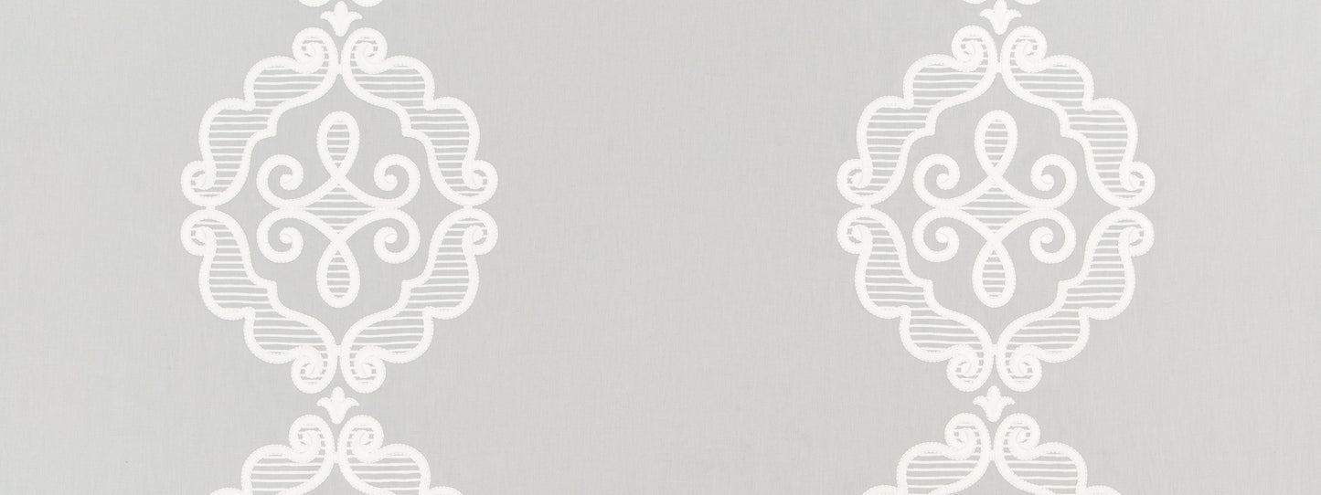 Beacon Hill Rue Royale | Silver Multipurpose - 253597