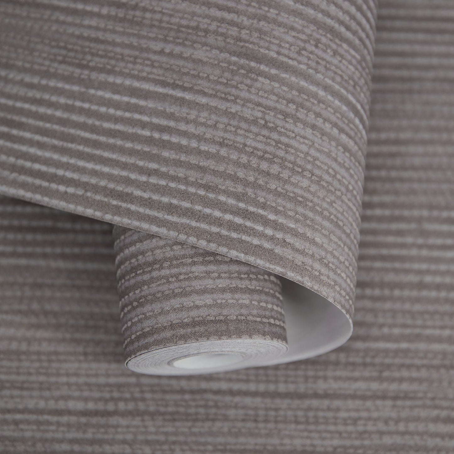 GALERIE WALLCOVERINGS CERRA RIVA Purple Lilac Blown - 27640