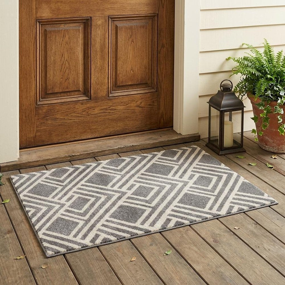 3' X 5' Gray Striped Indoor Outdoor Area Rug