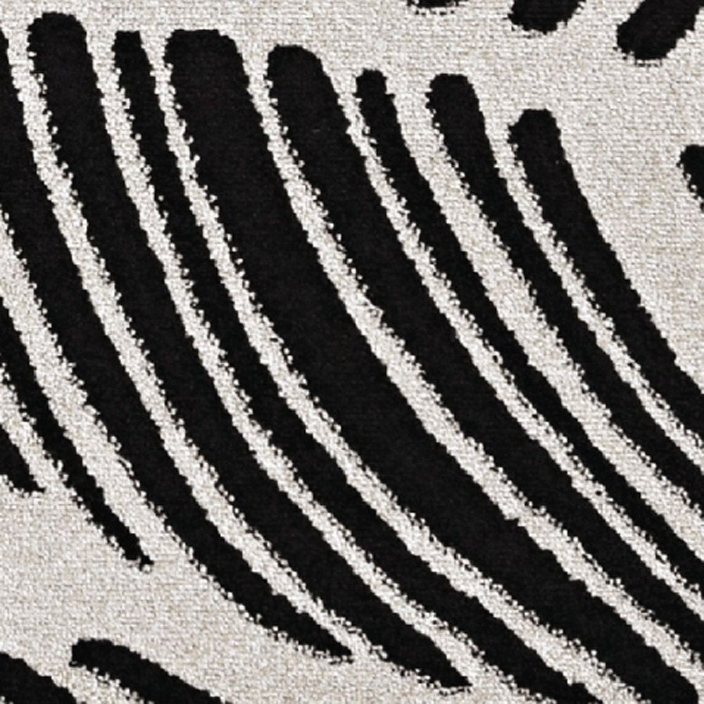 5' X 8' Black And White Abstract Indoor Outdoor Area Rug