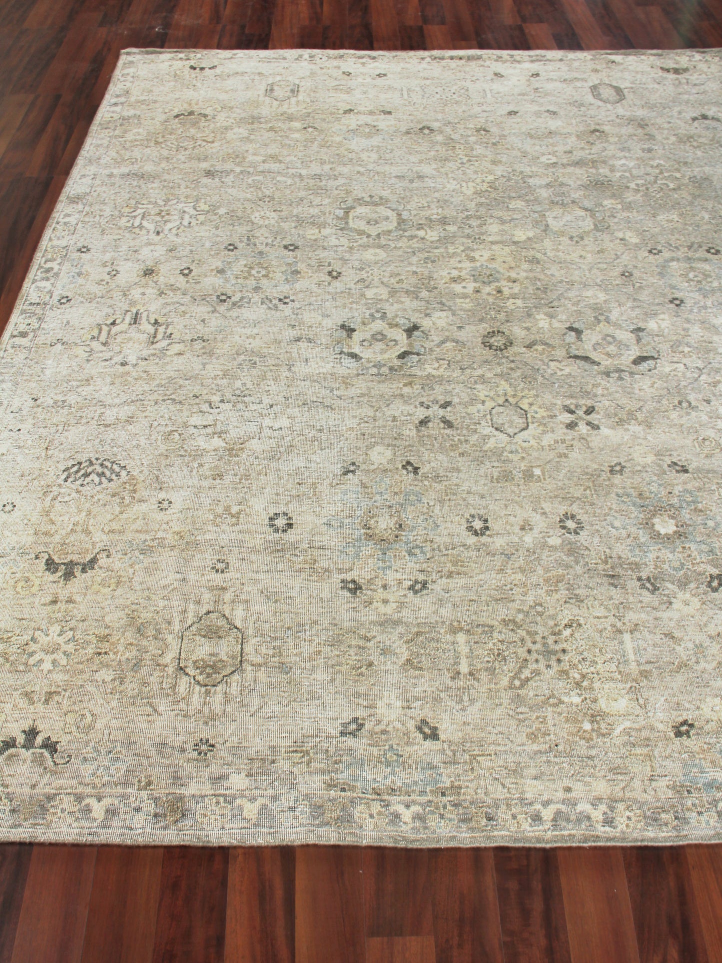 EXQUISITE RUGS Heirloom Indoor Hand Knotted - 3985-6'X9'
