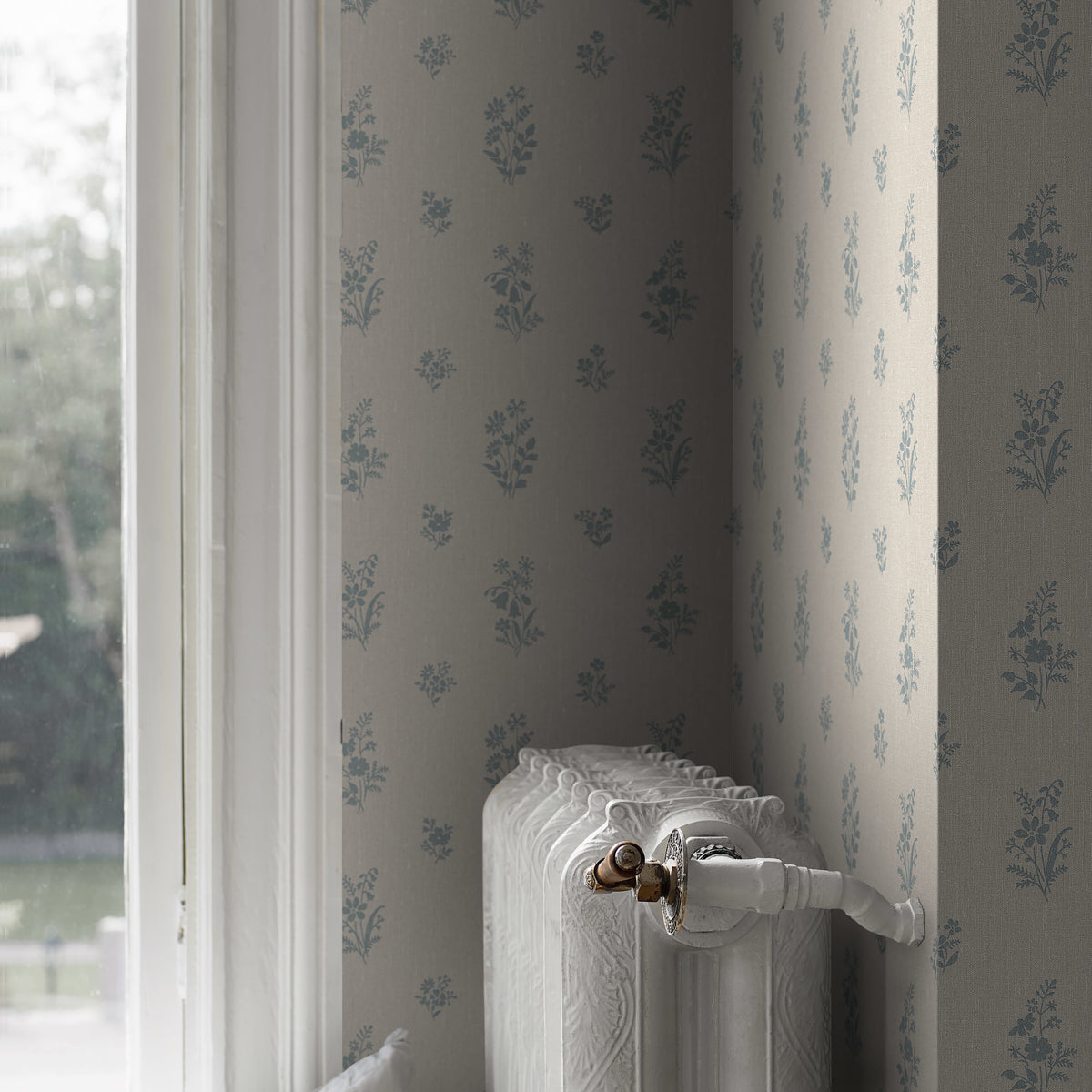 SCHUMACHER WALLCOVERING BORASTAPETER PETIT FLEURS BLUE - 4264