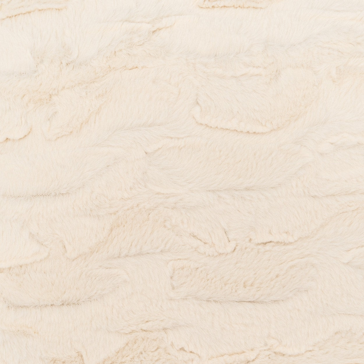 D.V. KAP HOME 24" x 24" Orca Faux Fur, Solid - 4294-I-2424