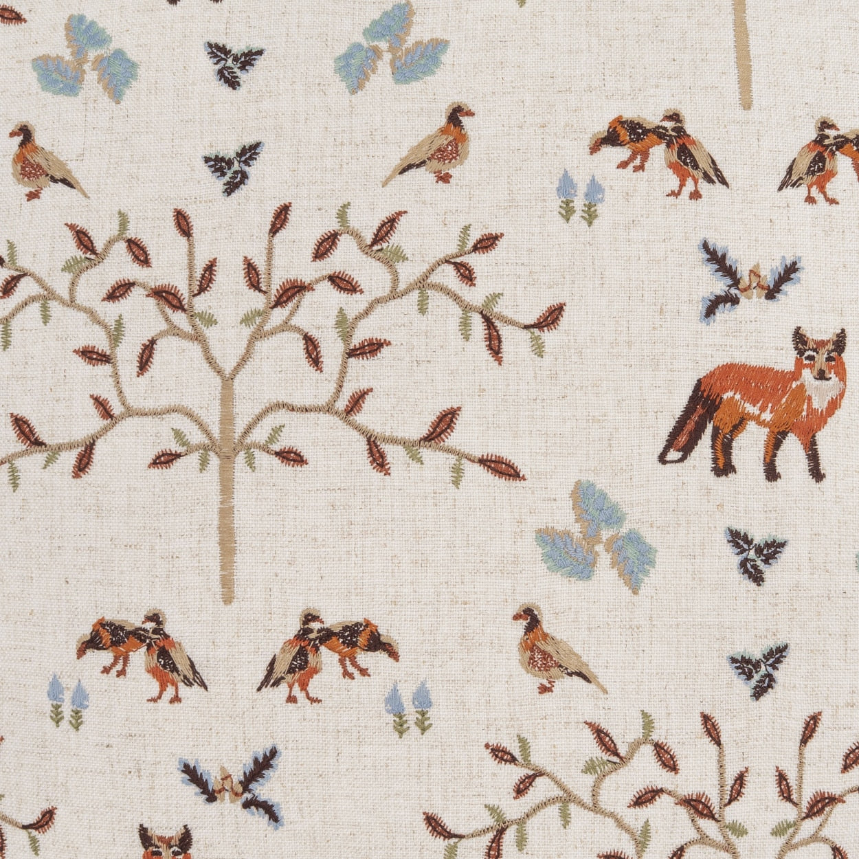 D.V. KAP HOME 24" x 24" Vulpine Novelty, Embroidery - 4350-2424