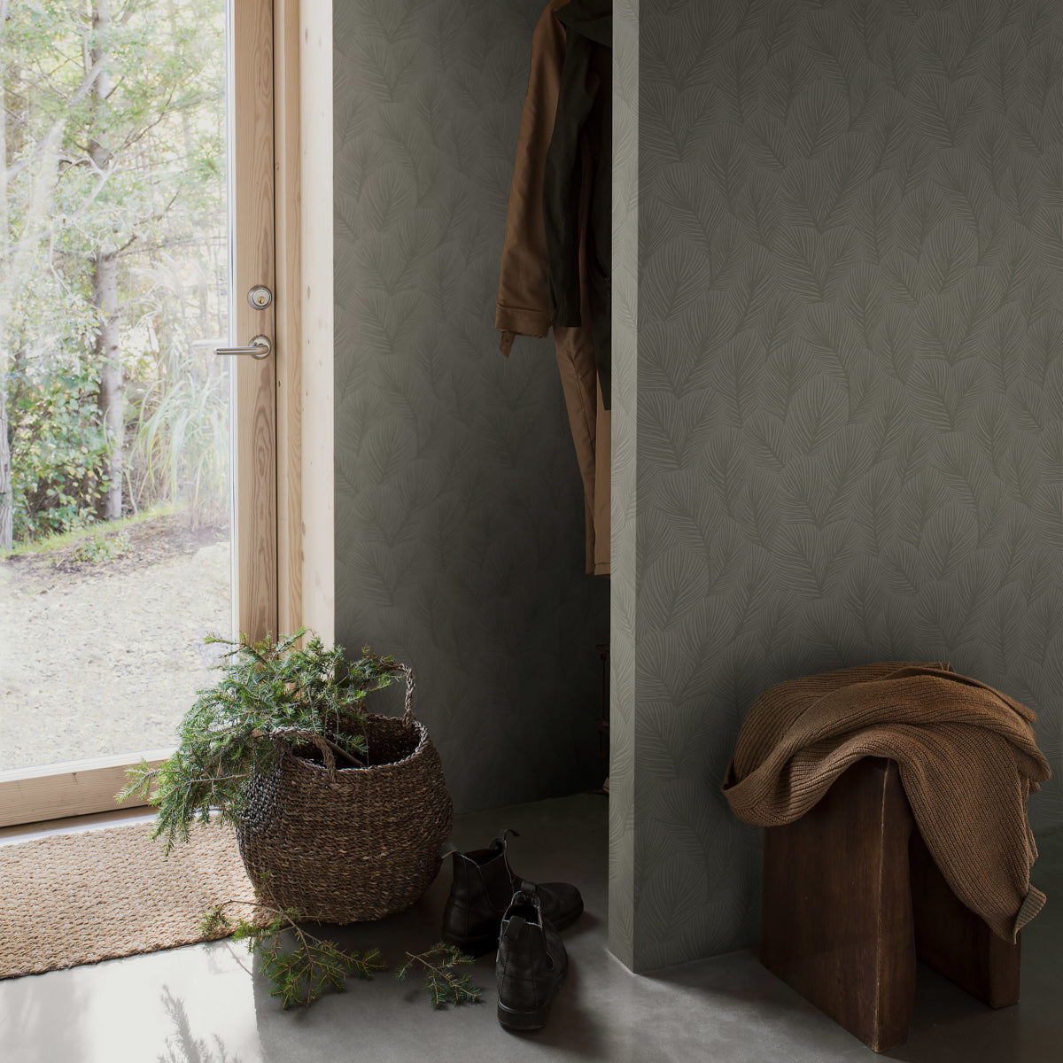 SCHUMACHER A COUNTRY LIFE PINE TREE SAGE - 4704