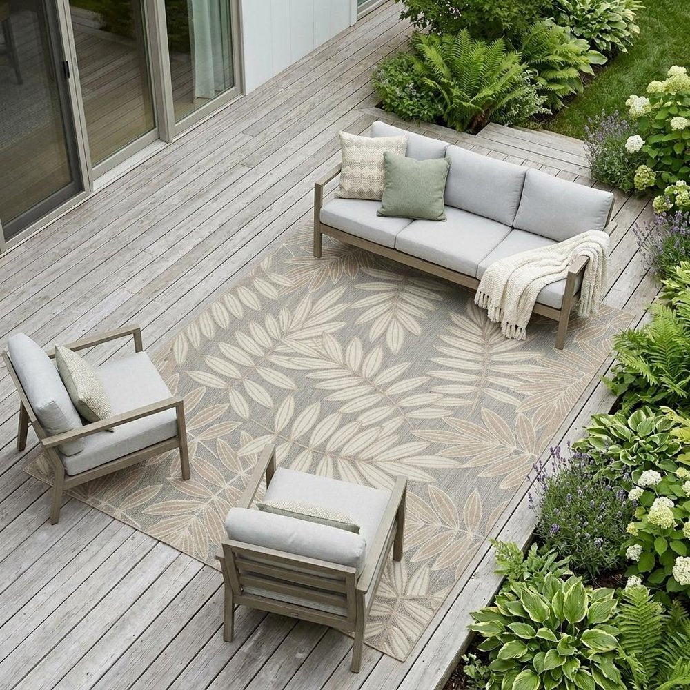 10' X 13' Gray And Ivory Indoor Outdoor Area Rug