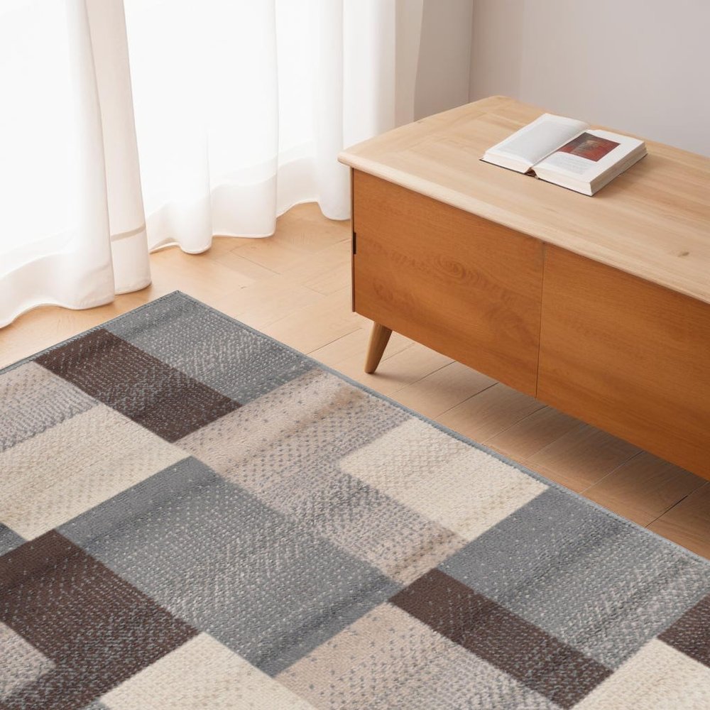 4' X 6' Gray Tan And Brown Patchwork Area Rug