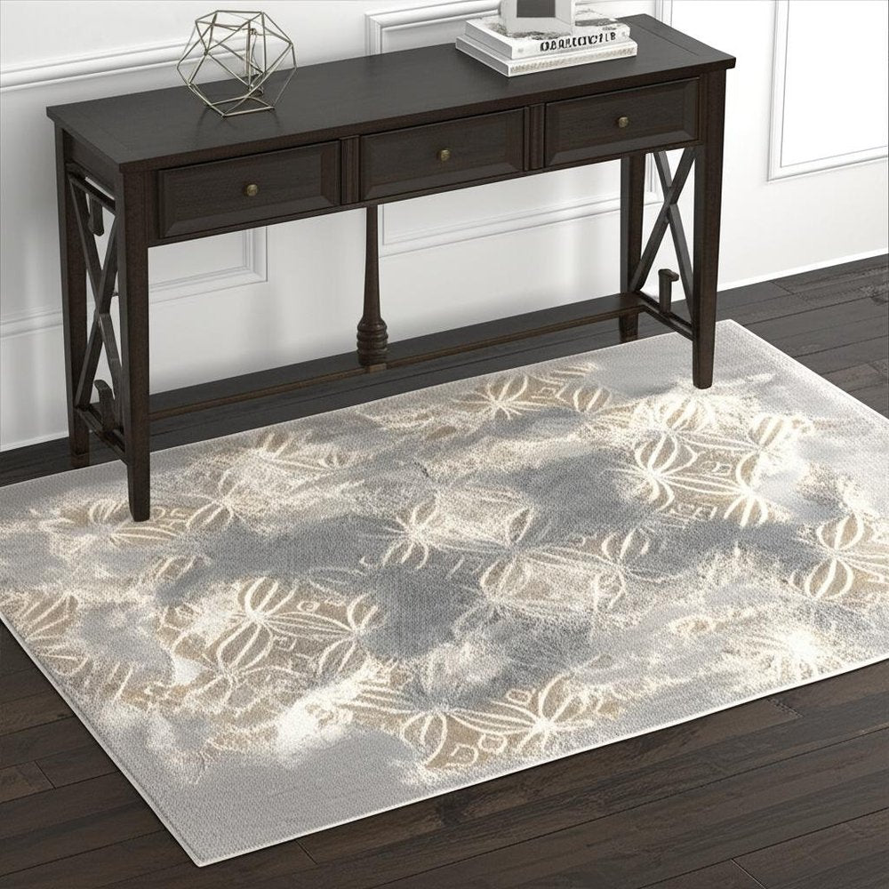 4' X 6' Gray And Ivory Abstract Area Rug