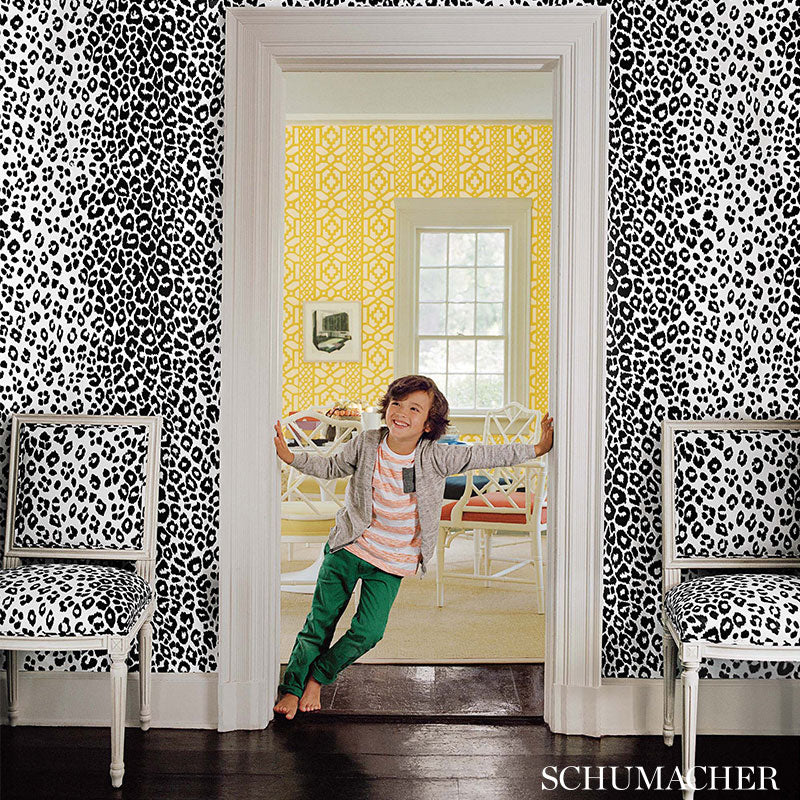 SCHUMACHER WALLCOVERING EXUBERANT PRINTS ICONIC LEOPARD INK - 5007010