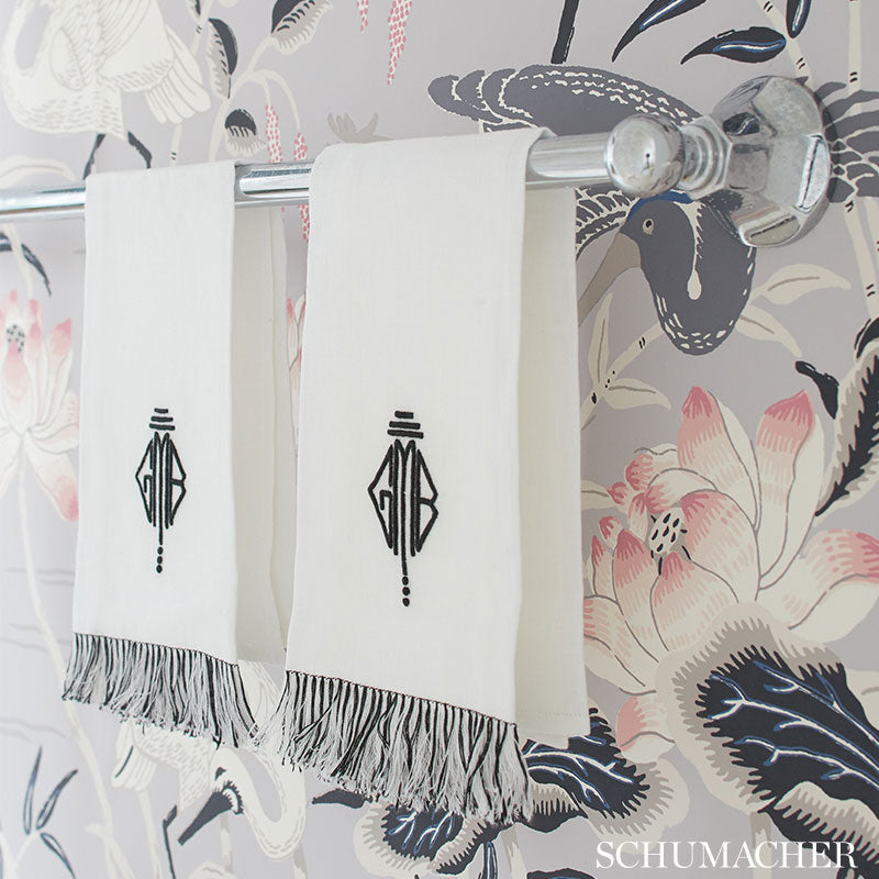 SCHUMACHER WALLCOVERING SIGNATURE SCHUMACHER WALLCOVERING LOTUS GARDEN LILAC - 5008432