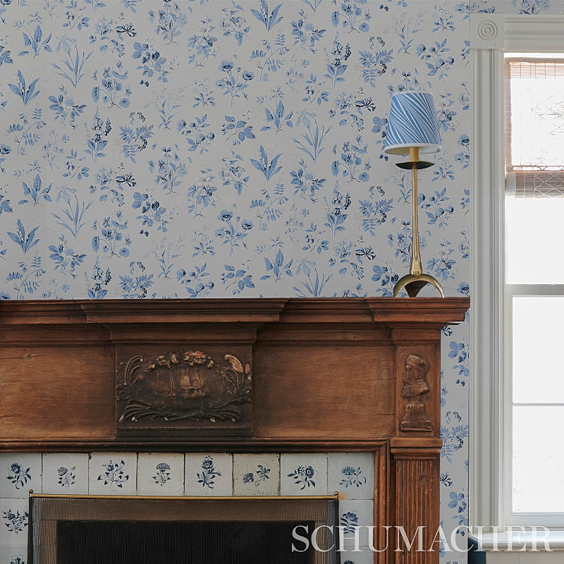 SCHUMACHER WALLCOVERING SIGNATURE SCHUMACHER WALLCOVERING FLOREANA BLUE - 5010681
