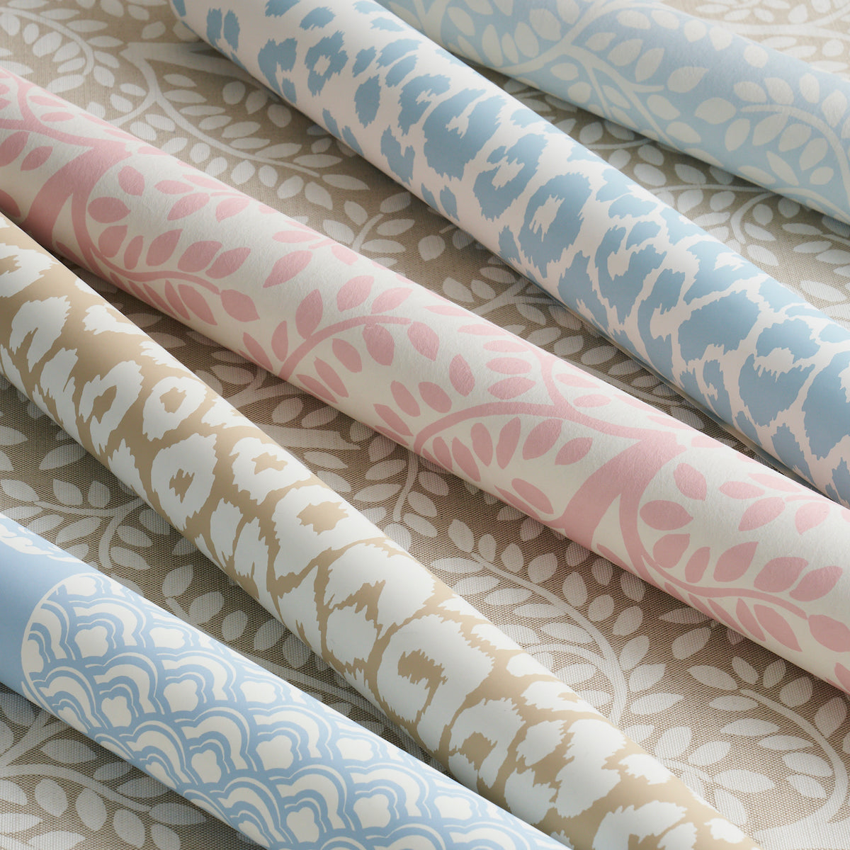 SCHUMACHER PREPPY CHIC TEMPLE GARDEN II SKY - 5011963