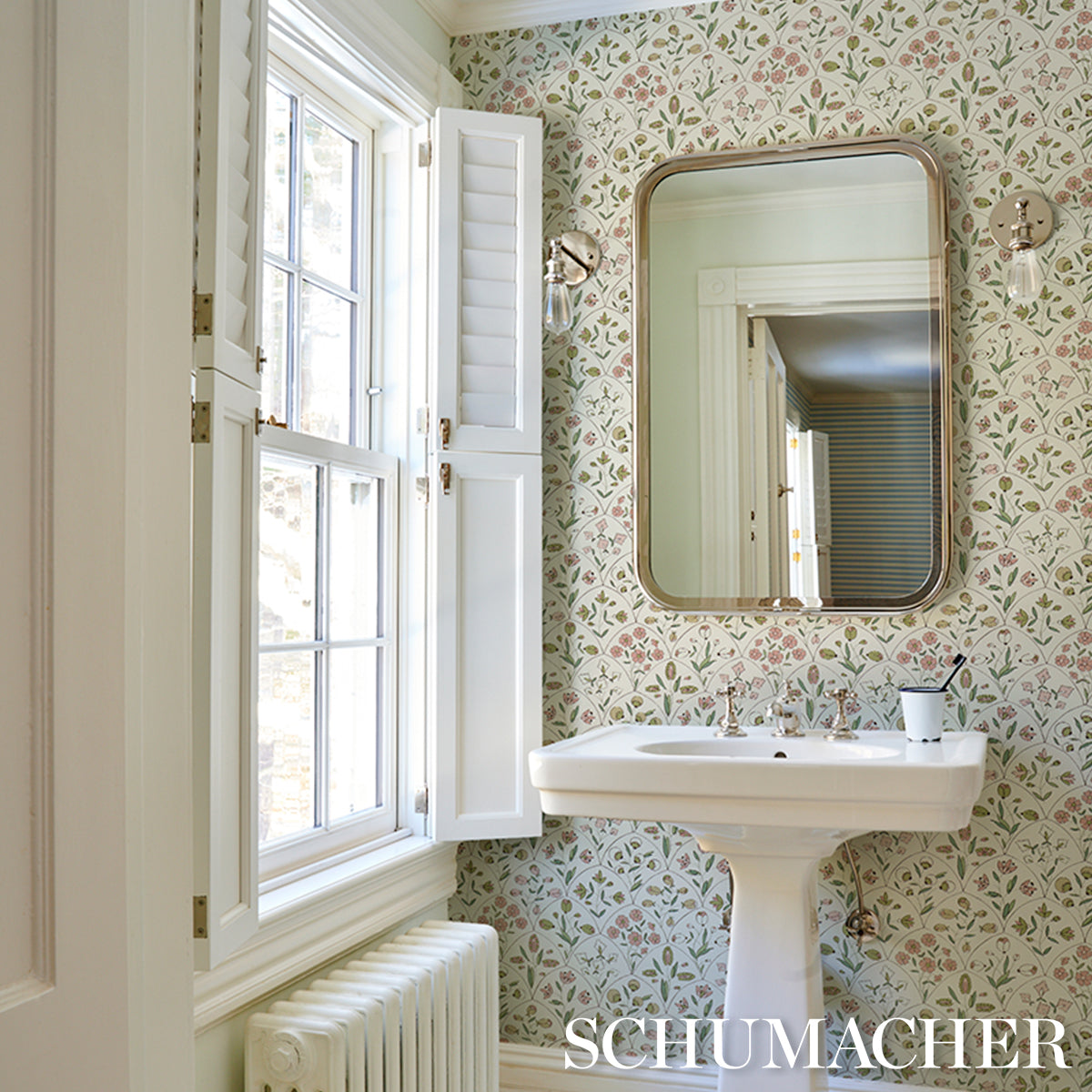 SCHUMACHER CRAFT REVIVAL FRANCES SCALLOP FLORAL PETAL - 5015960