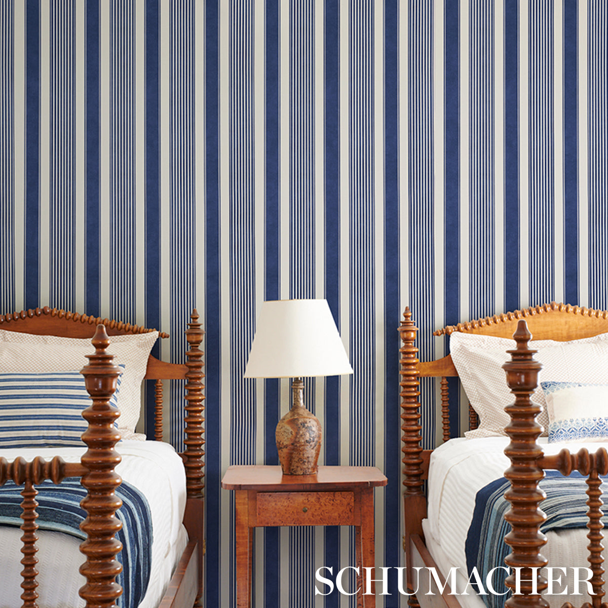 SCHUMACHER STRIPED WALLCOVERINGS SUMMERVILLE STRIPE Indigo - 5018141