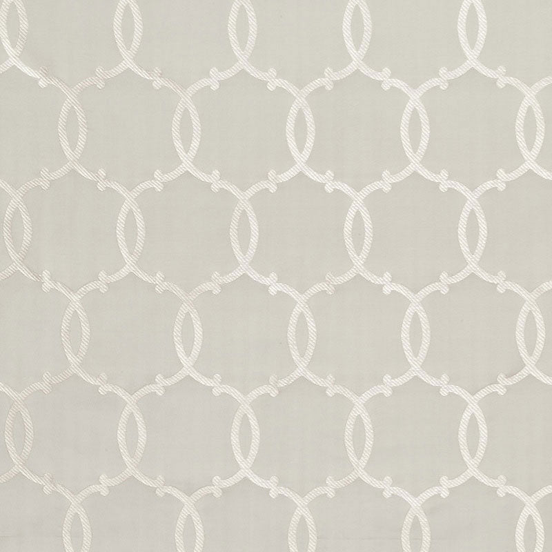 Beige wallpaper with a repeating white rope-loop chain pattern.