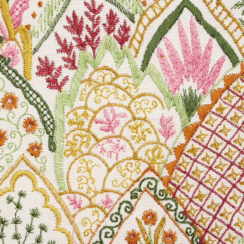 SCHUMACHER PALAMPORE ALBIZIA EMBROIDERY EMBROIDERIES EMBROIDERIES PINK , LEAF - 76312