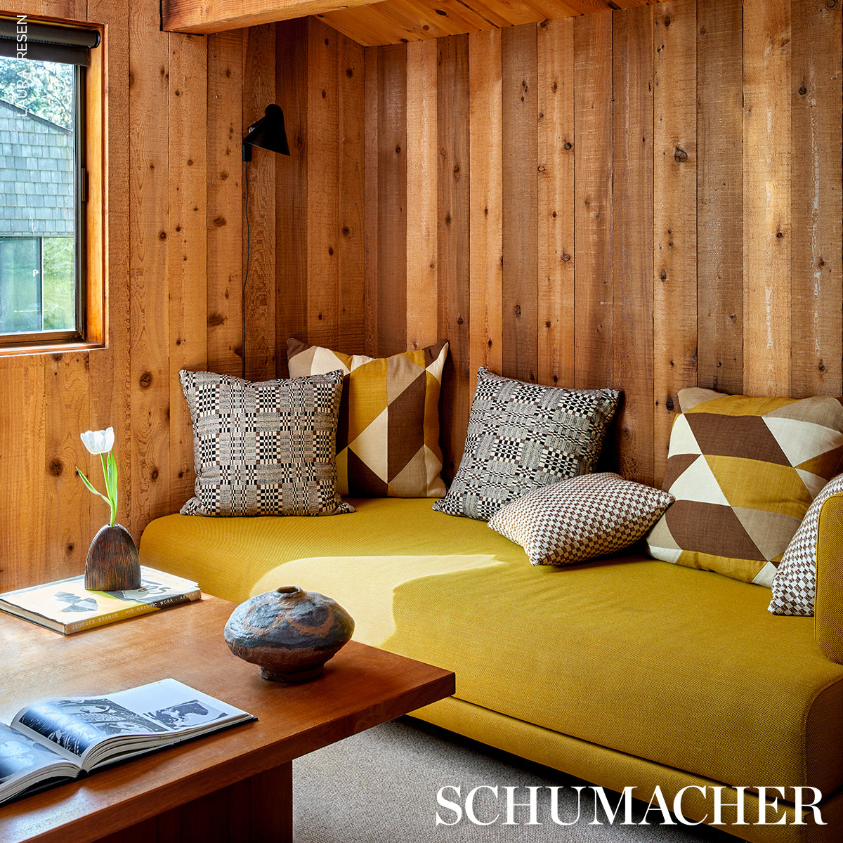 SCHUMACHER FABRIC A COUNTRY LIFE ELKHART BROWN - 76742