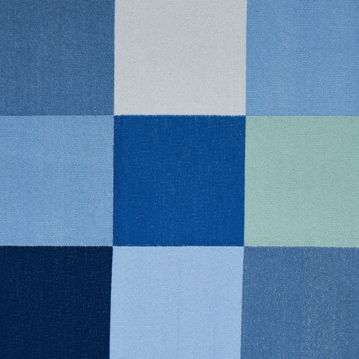 SCHUMACHER DAVID KAIHOI EMBROIDERED TILE EMBROIDERIES EMBROIDERIES BLUE - 81831