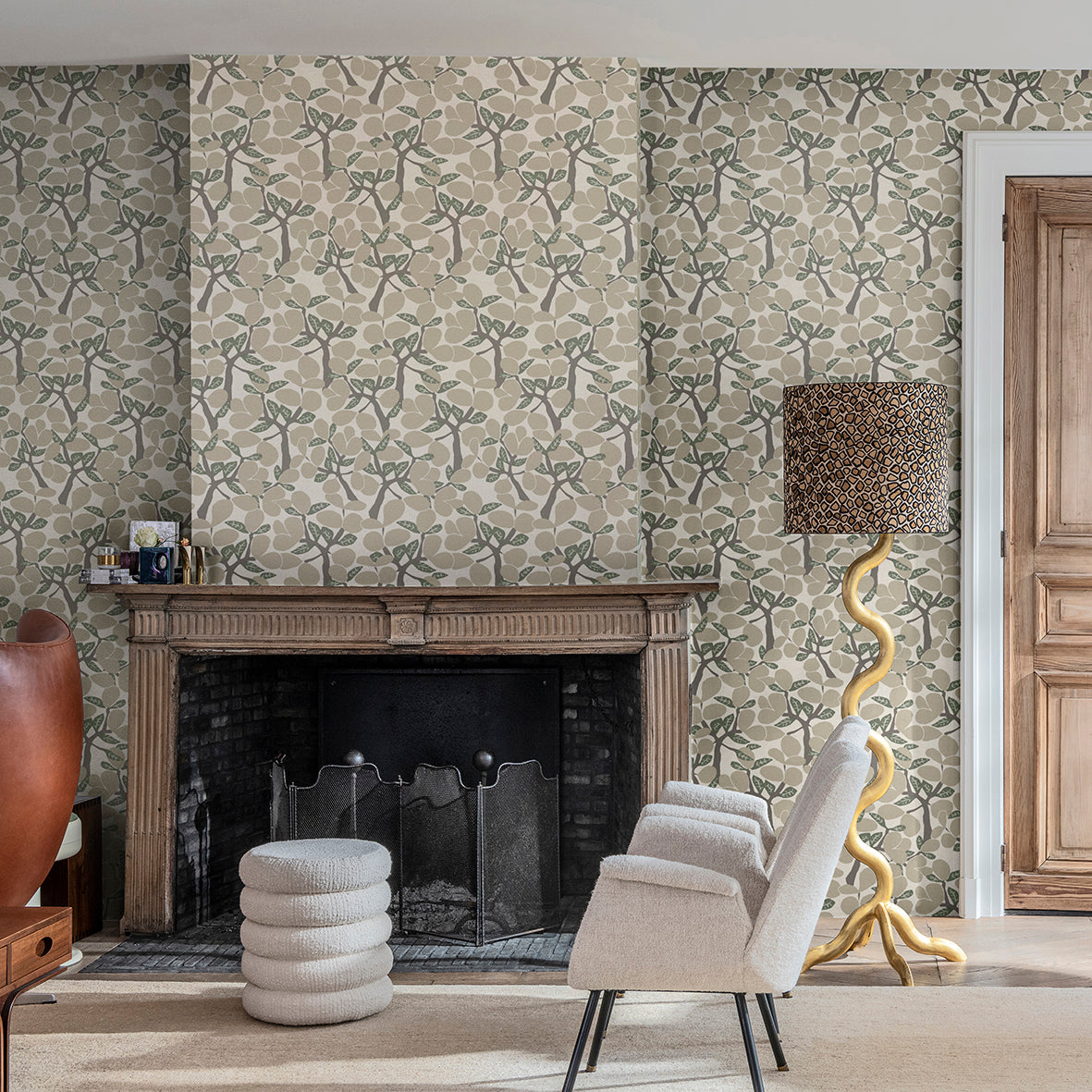 Veer Decor Janneiro Botanica White and Cream Wallpaper Nature Mid Century, Transitional, Contemporary Cream Wallpaper - 8251-AF1