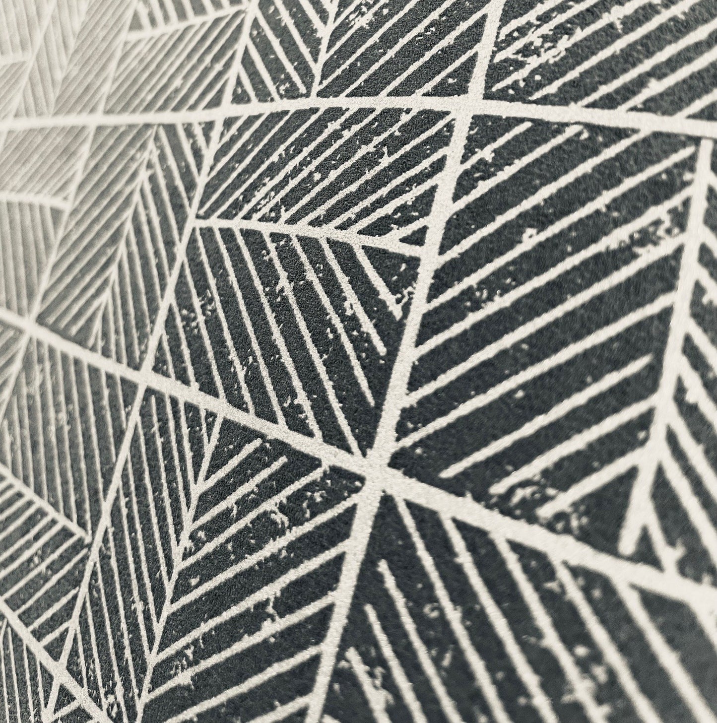 Veer Decor Carimbo Mosaic Grey Wallpaper Abstract Contemporary, Modern, Art Deco, Mid-Century Gray Wallpaper - 8251-AI3