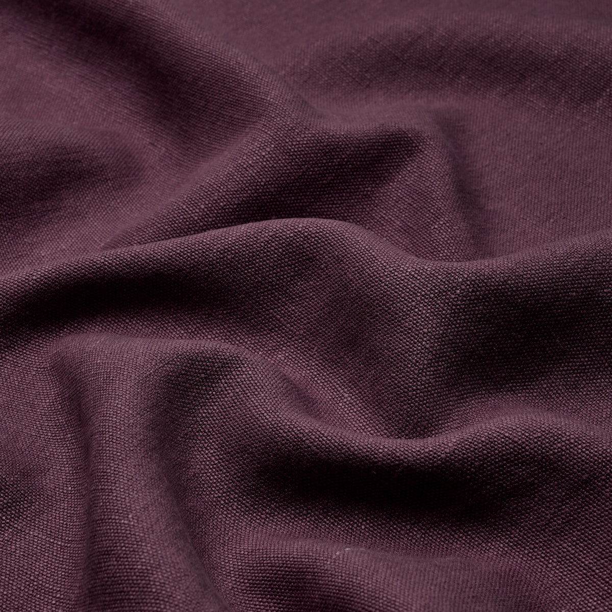 SCHUMACHER PERFECT BASICS: LINEN JUMI STONEWASHED LINEN WOVEN WOVEN AUBERGINE - 84911