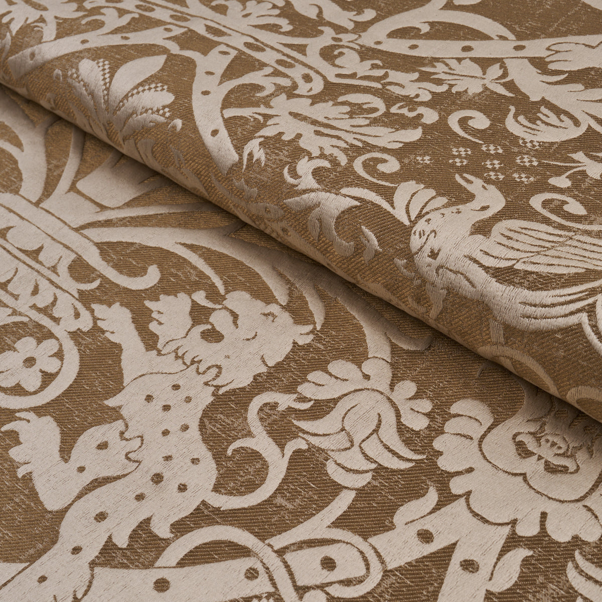 SCHUMACHER A COUNTRY LIFE DOUGAL DAMASK Wheat - 86591