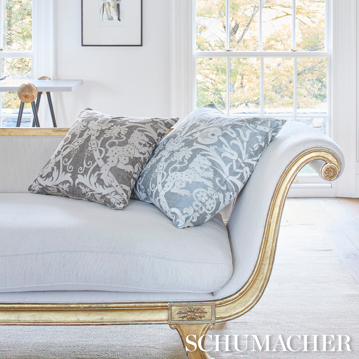 SCHUMACHER A COUNTRY LIFE DOUGAL DAMASK Mist - 86592