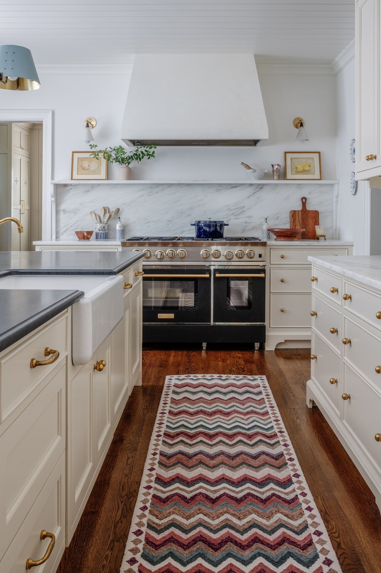 Momeni Rugs Zigzag Stripe 2'3" X 8' Runner - ABBOTABB-1MTI2380