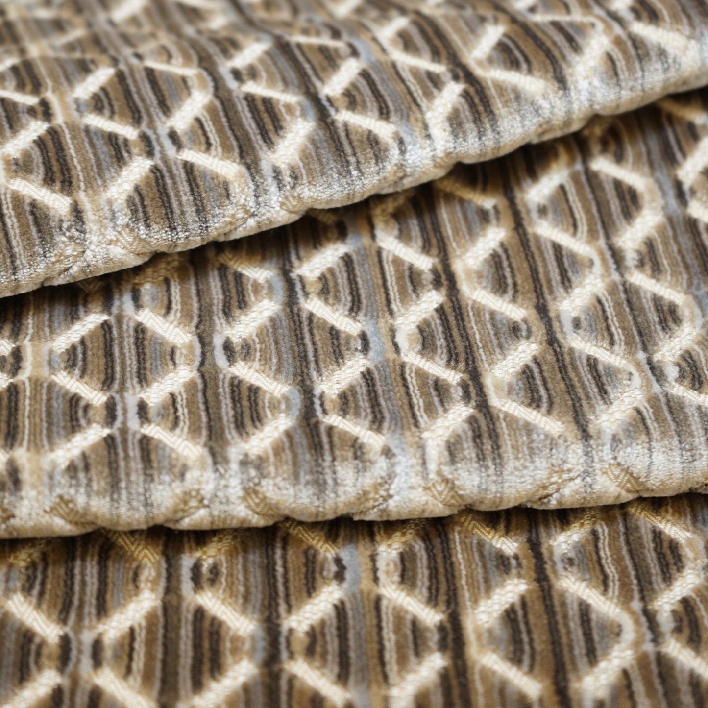 JF Fabrics JF Studio ALTO 94 Fabric Traditional,Transitional,Contemporary,Diamond Grey,Silver Texture,Velvet - 5999594 SJ101