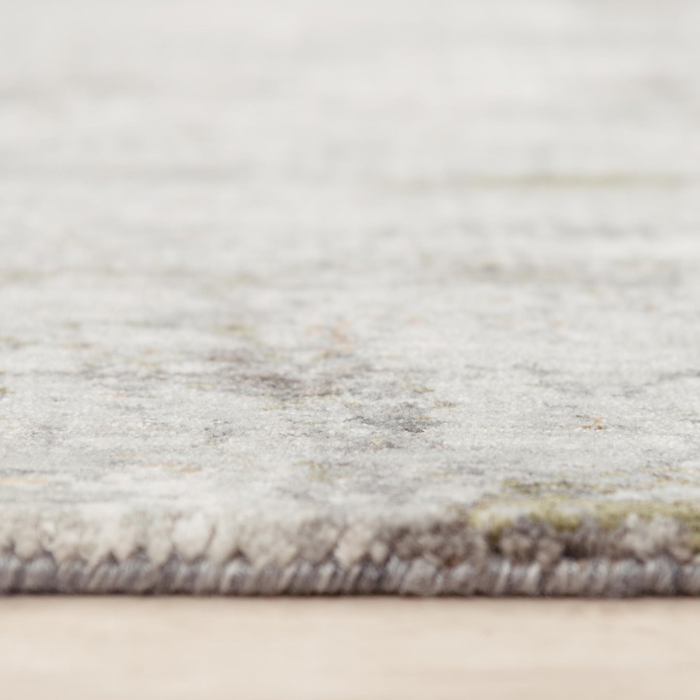 Rug, contemporary style, 10' x 13'.