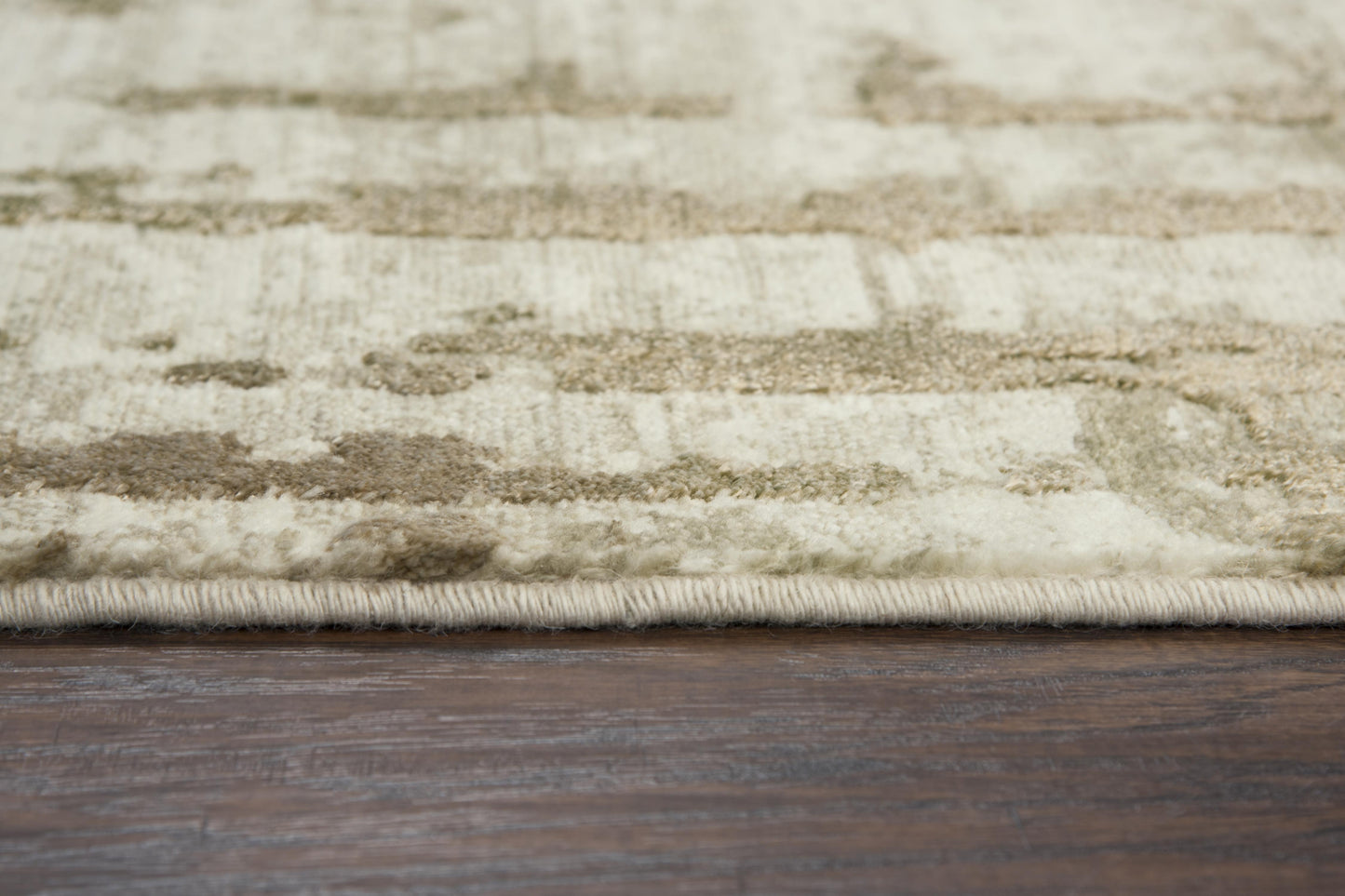 Contemporary rug, 8' x 10'.