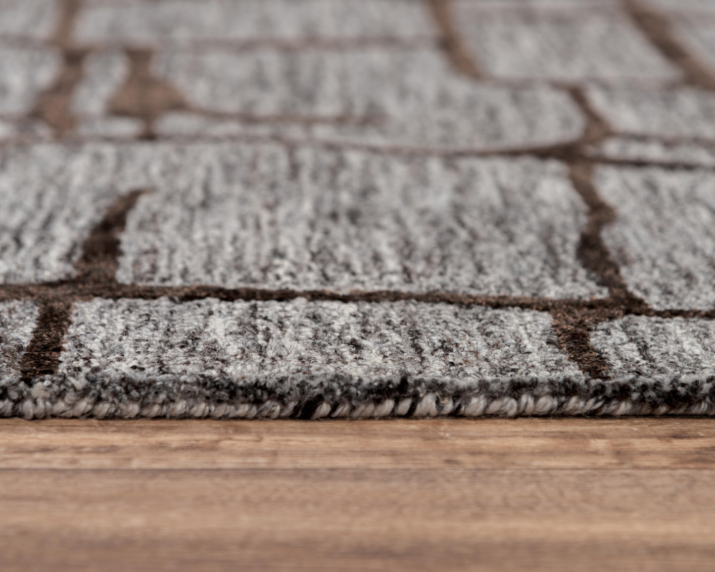 Rug, 9' x 12'.