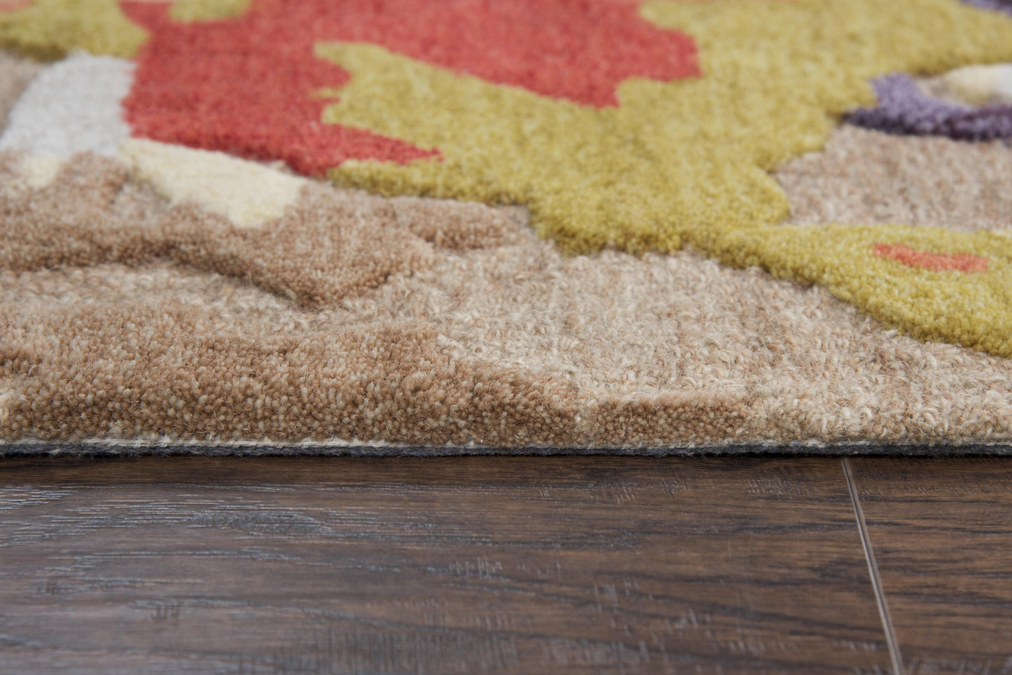Connie Post rug, modern style, 5' x 8'.