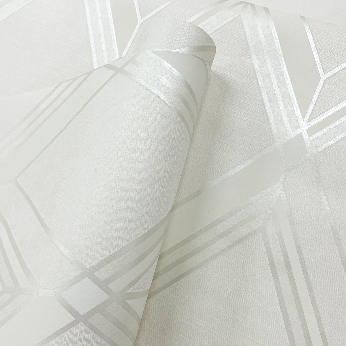 Collins & Company Deco 2 Brooklyn Diamond Geometric Contemporary Off-White Metallic - DC60500