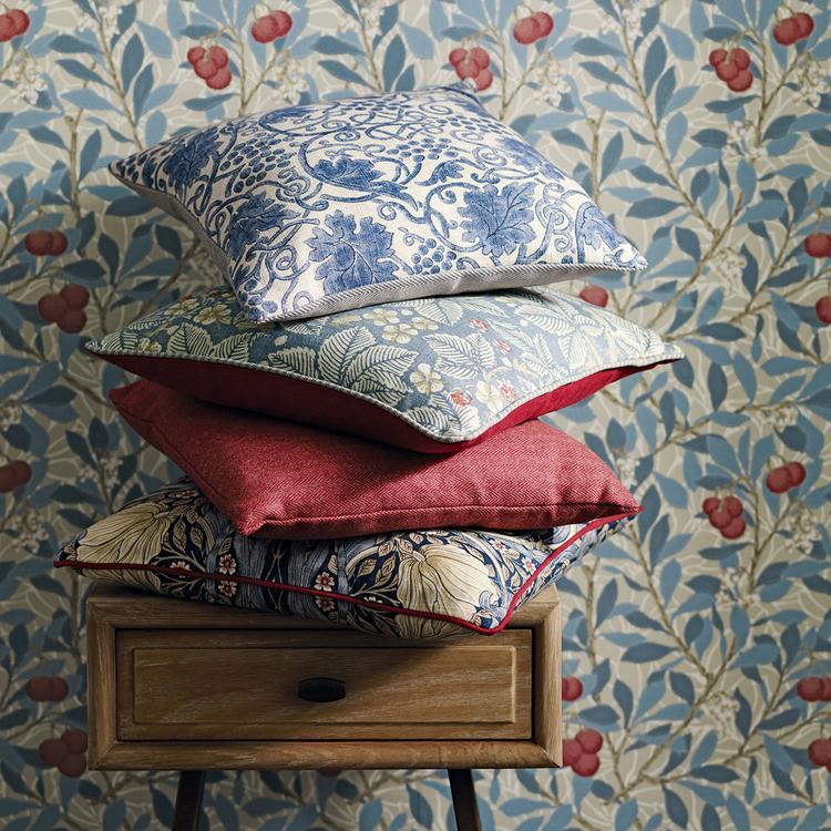 Morris & Co. Arbutus Wallpaper in Woad/Russet showing detailed stems, leaves, and berries in rich tones, ideal for adding heritage-inspired botanical elegance to interiors