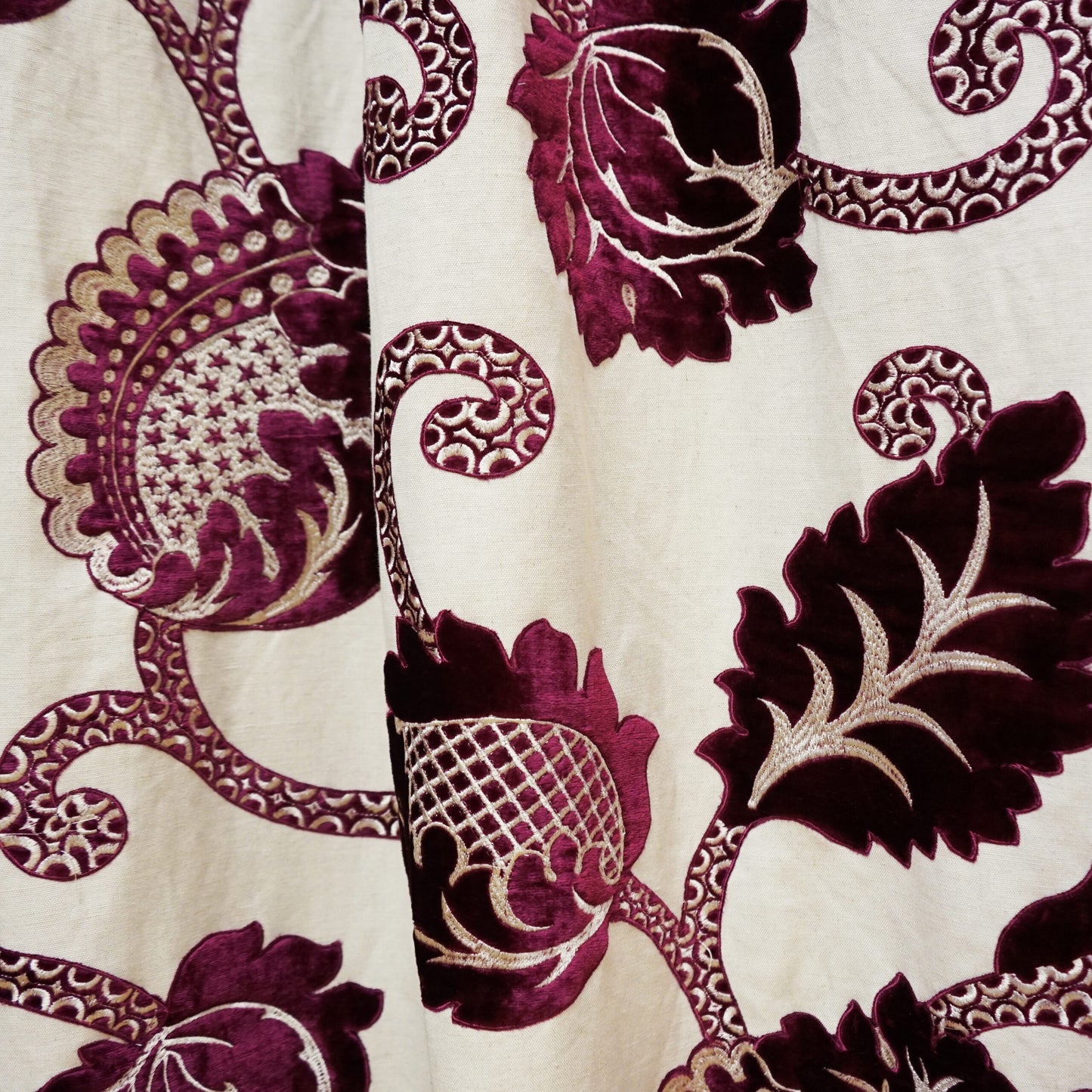 JF Fabrics JF Studio EVOCATIVE 58 Fabric Traditional,Transitional,Contemporary,Floral Purple Embroidery,Texture,Velvet,Linen Texture - 5853558 SJ101