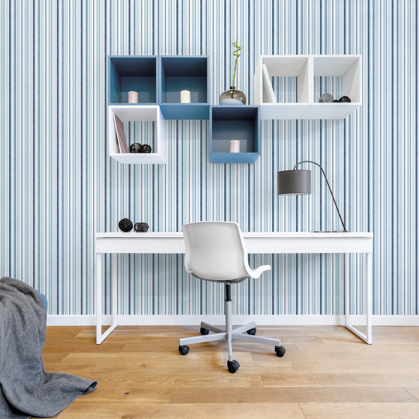 GALERIE WALLCOVERINGS Kids and Teens Blue - G78573