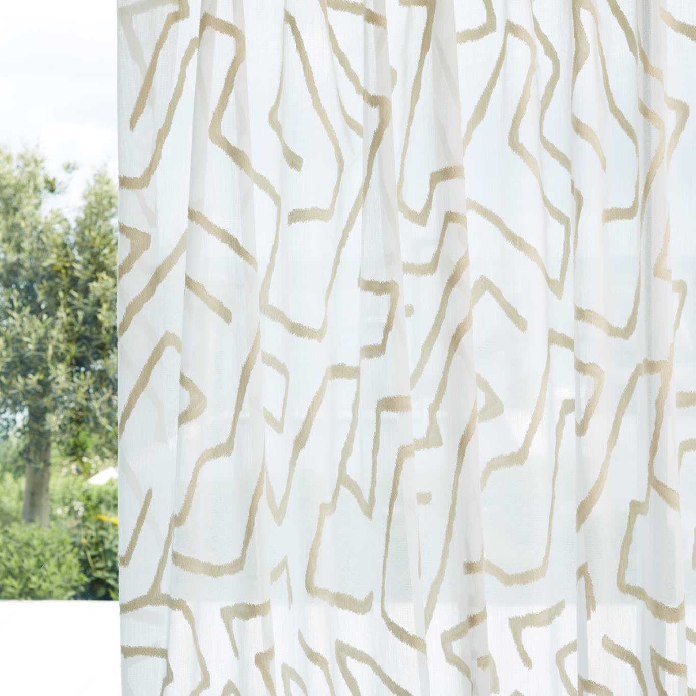 HARLEQUIN Melodic Sheer Fabric Plains , Textures Chalk,Parchment - HCOL133940