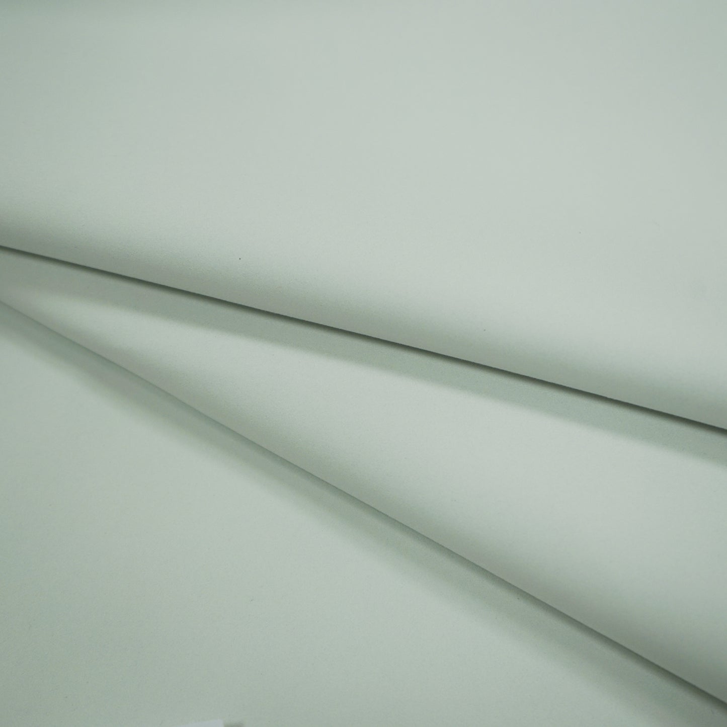 JF Fabrics HUSH 91 Fabric Plain Offwhite Lining,Blackout - 6003291 J7871