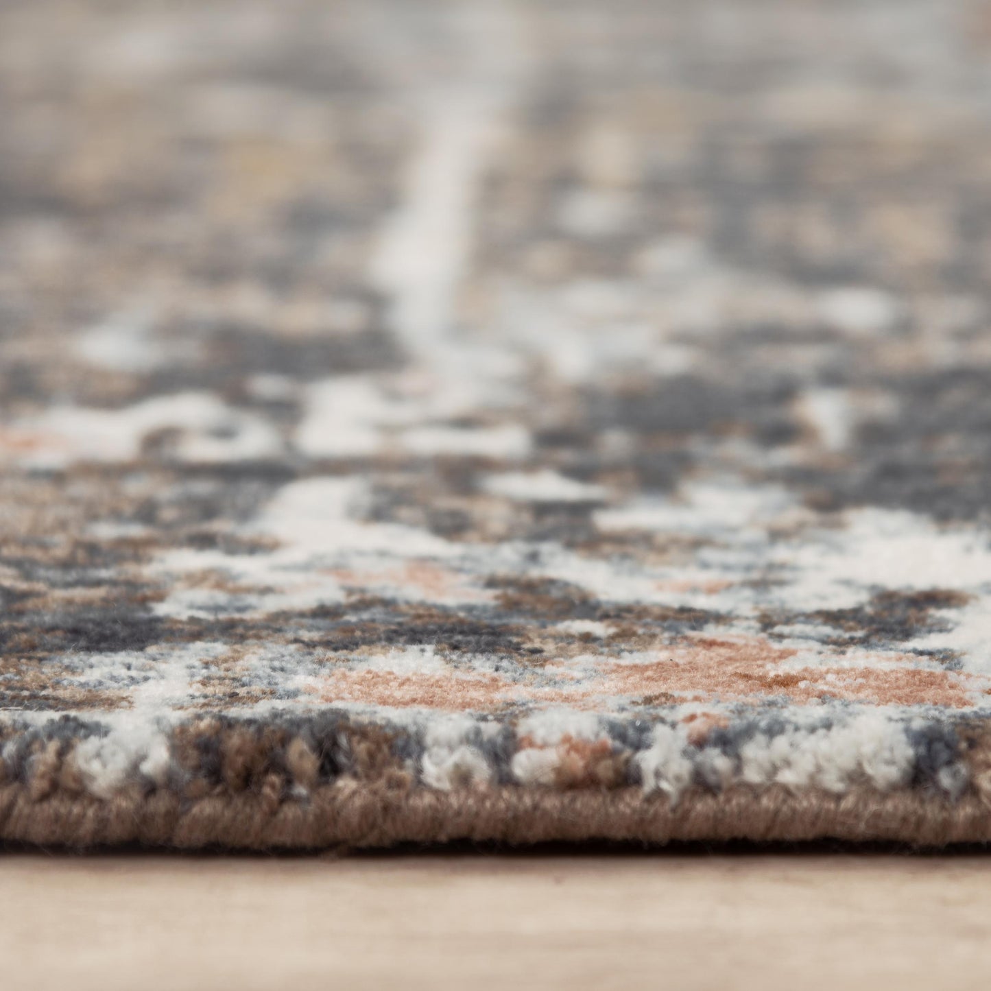 9' x 12' rug, contemporary style.