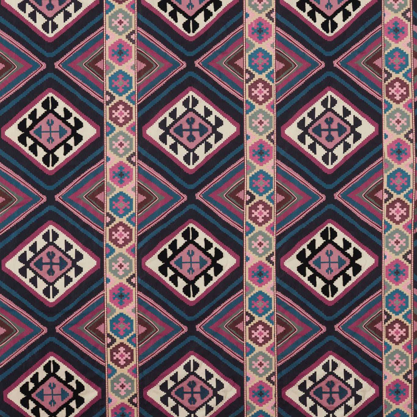 MORRIS & CO Dorothys Kilim Fabric Geometric Barbed Berry,Indigo - MEWF237306